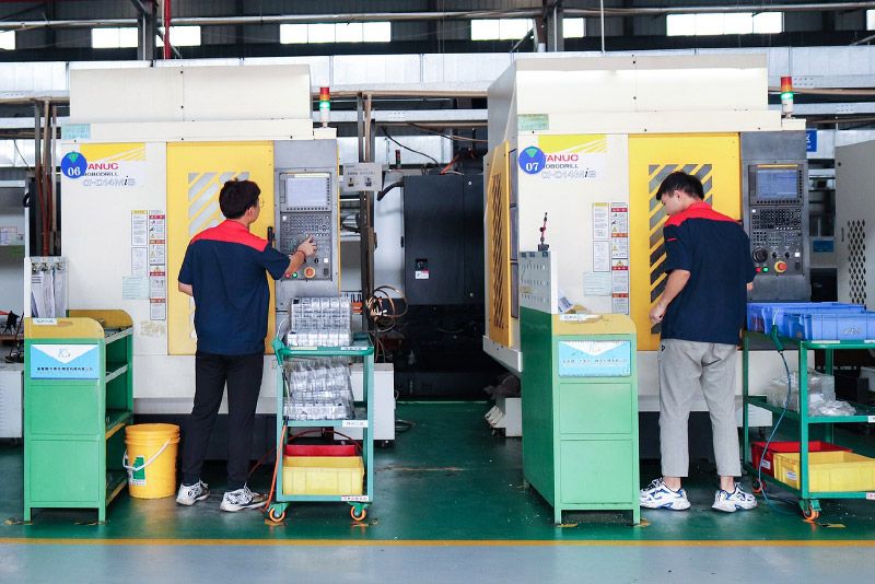 Japan FANUO 4-axis machining center