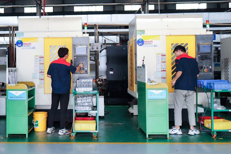 Japan Fanuc 4-axis CNC